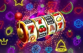q44 q44 App — Carry the Lobby in Your Pocket